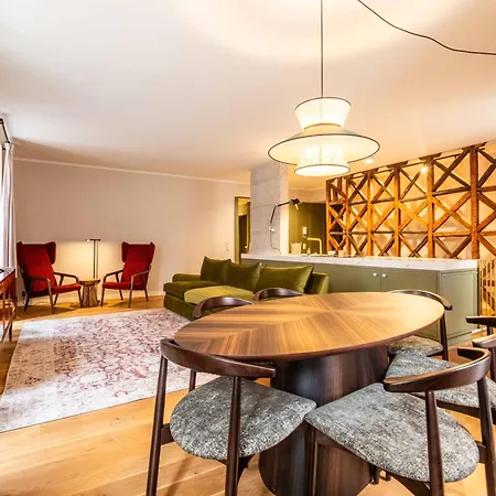 בית הארחה Casa Tertulias לייריה