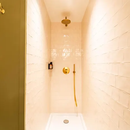 Casa Tertulias Λεϊρία