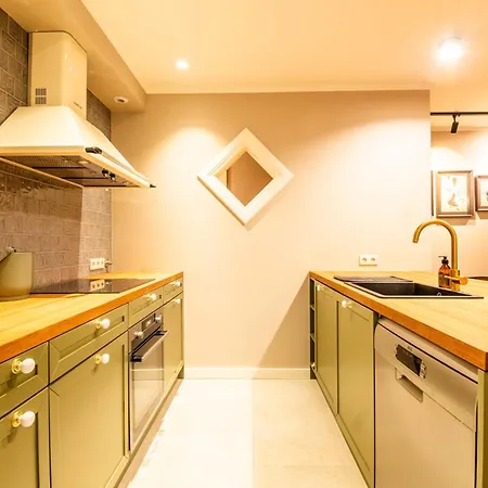 Casa Tertulias Πανσιόν Λεϊρία