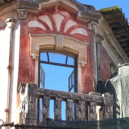 Casa Tertulias 3* לייריה